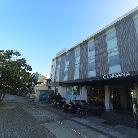 Отель Cendana Coliving Solo Baru Экстерьер фото