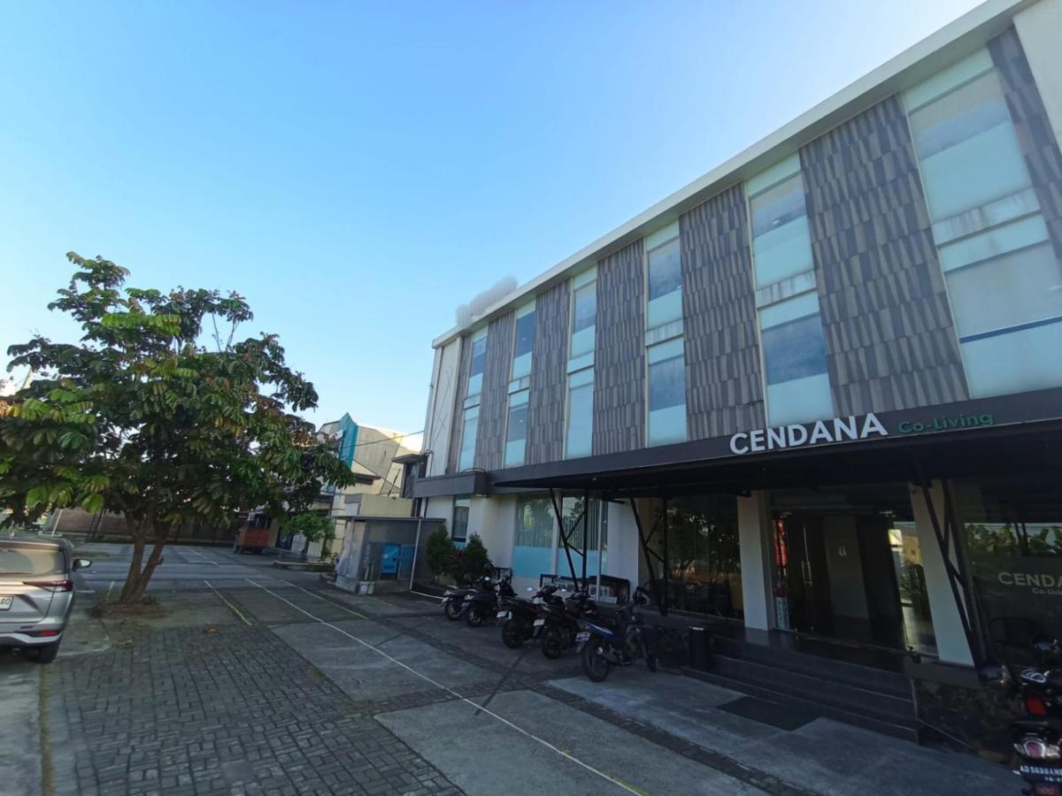 Отель Cendana Coliving Solo Baru Экстерьер фото
